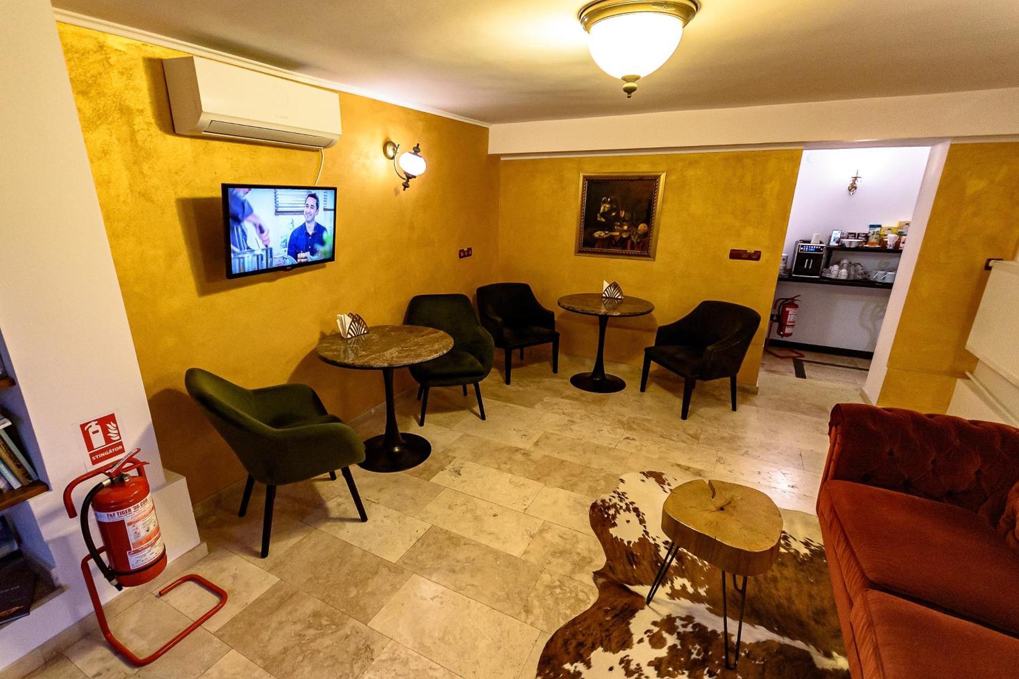 Vila Sarada Boutique Дева Екстер'єр фото