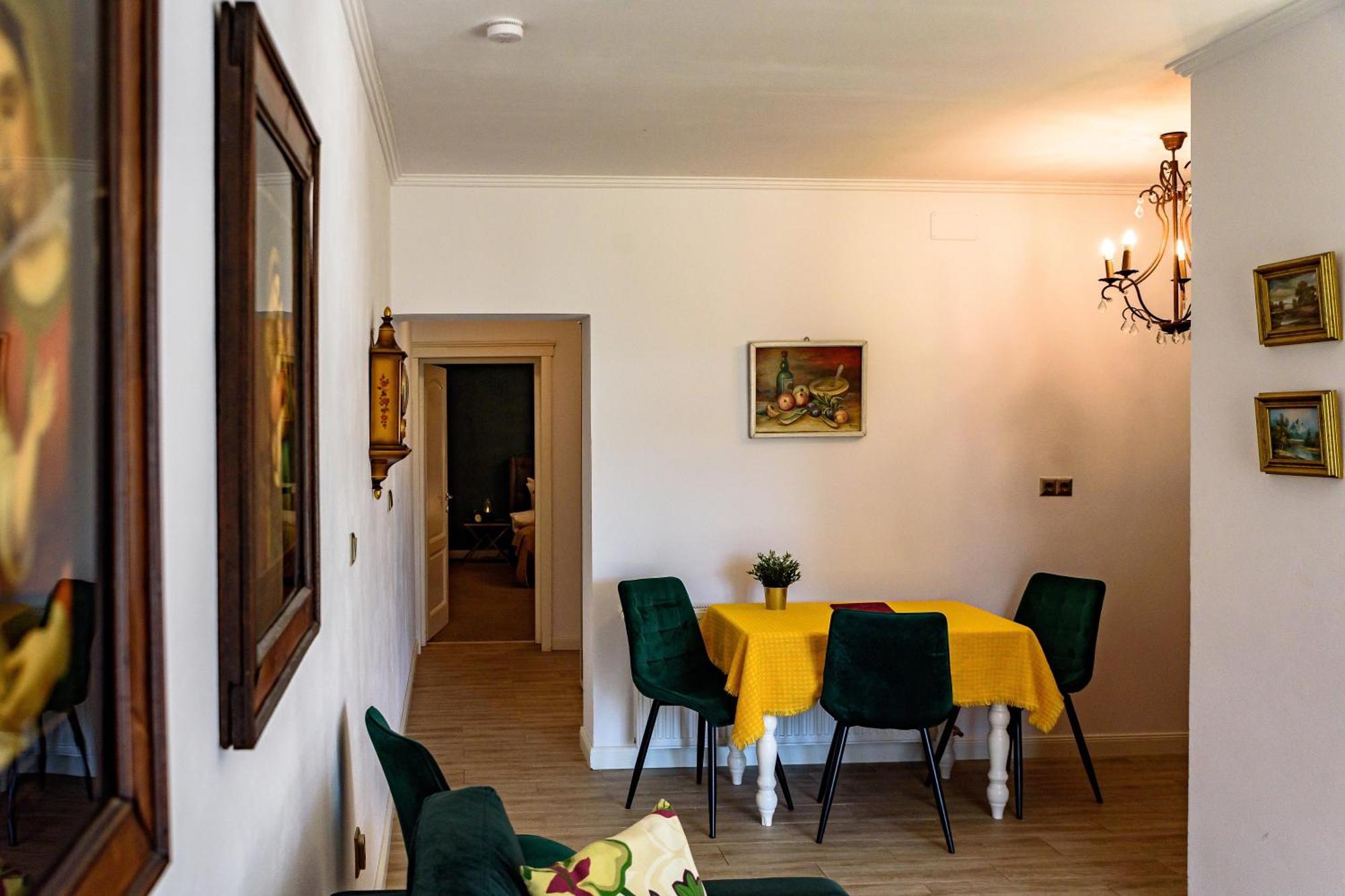 Vila Sarada Boutique Дева Екстер'єр фото