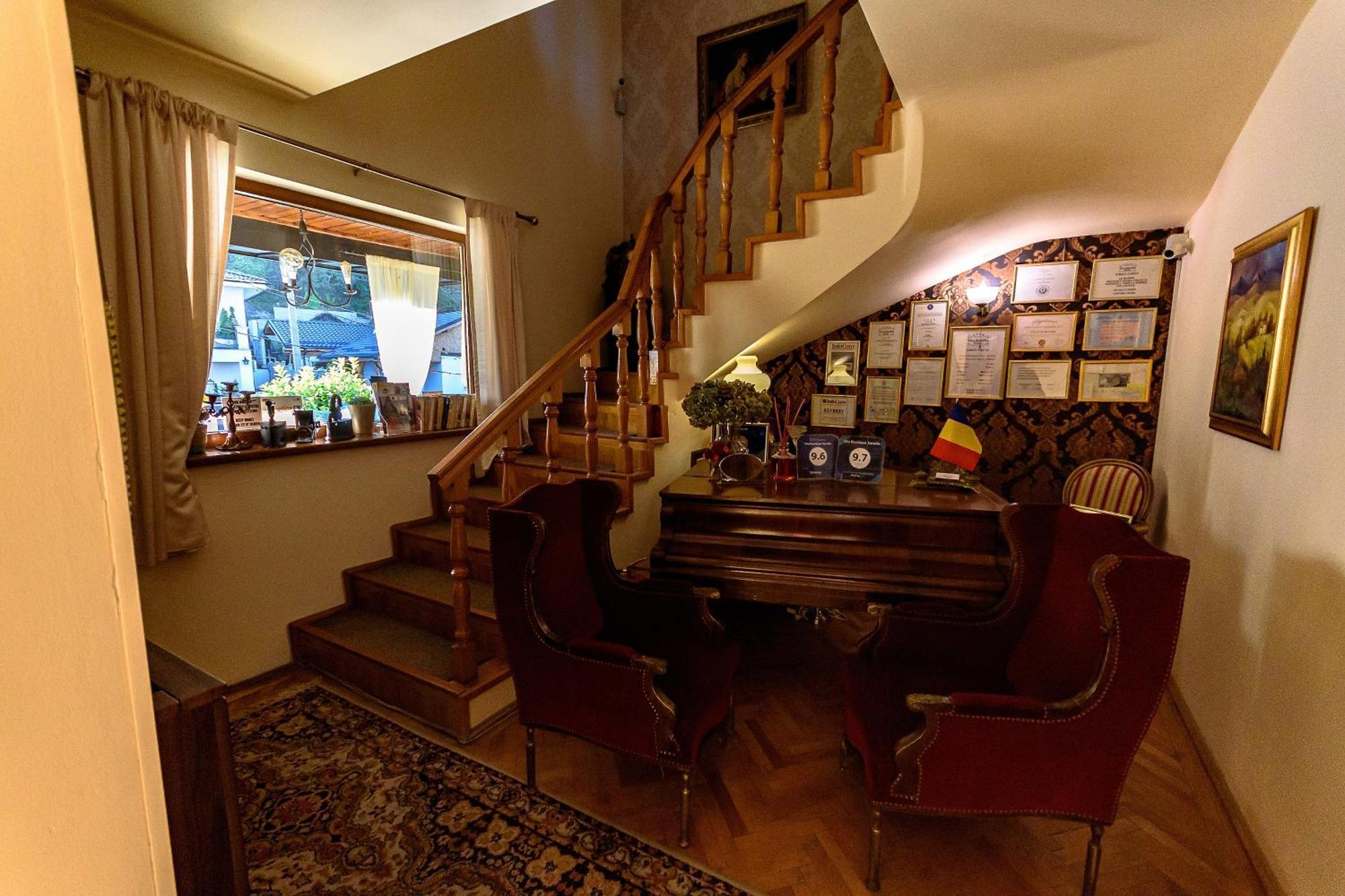 Vila Sarada Boutique Дева Екстер'єр фото